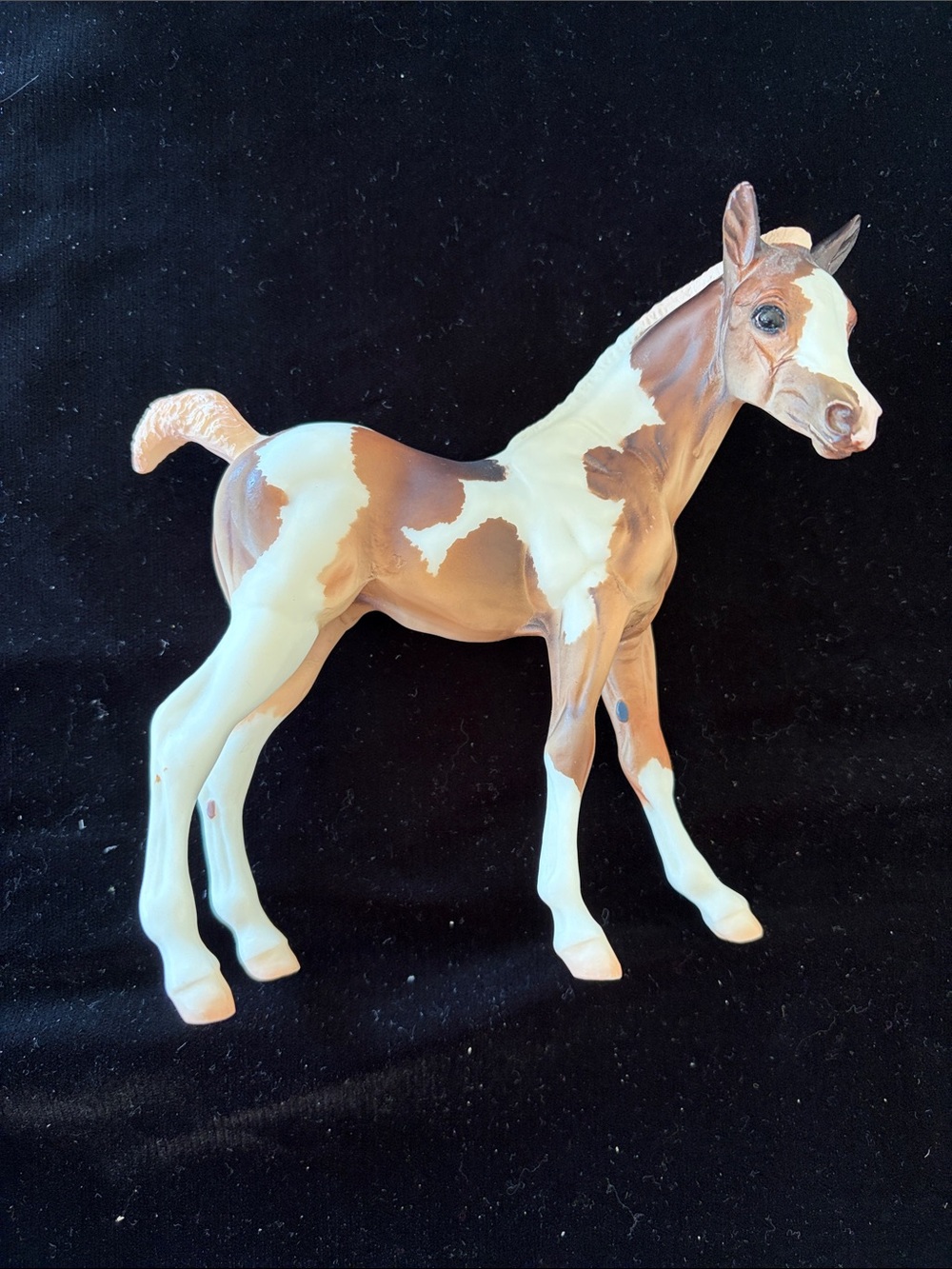 Breyer Vintage collectible Takota  Painted Brown and White Foal Figurine